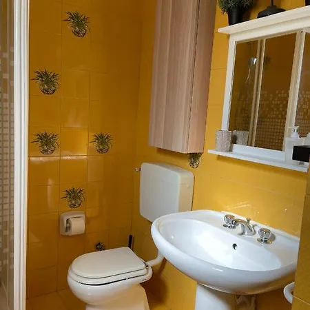 Appartement Sister Residence 58 *